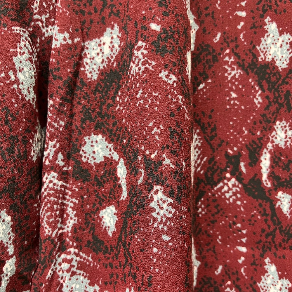 Fall/winter print blouse - Picture 2 of 5